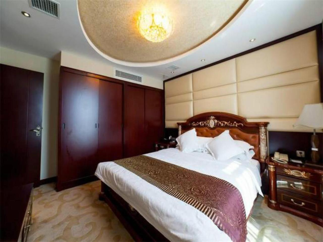 Grand Noble Hotel Jingdezhen Exterior foto
